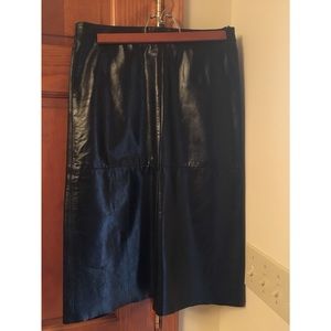 Vintage Gap sleek leather A-line skirt.